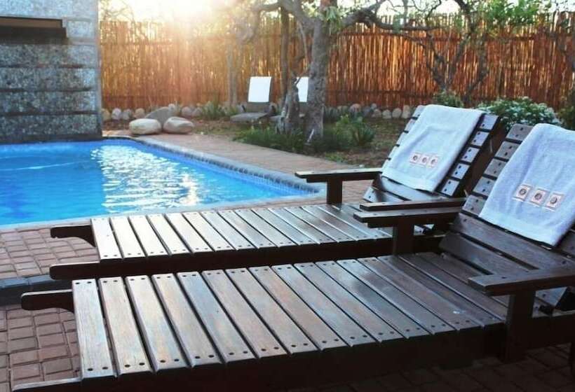 호텔 The Belgium Inn