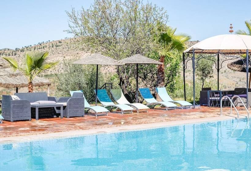 پانسیون Kasbah Ait Oumghar