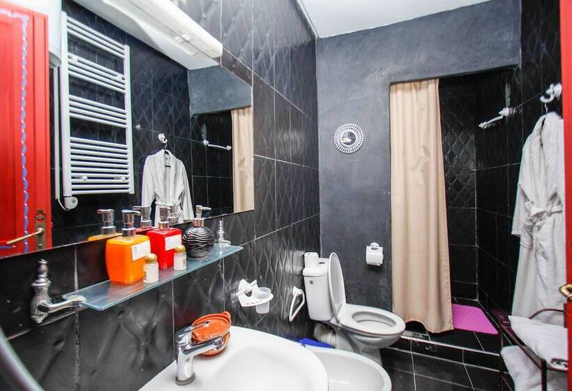 پانسیون Kasbah Ait Oumghar