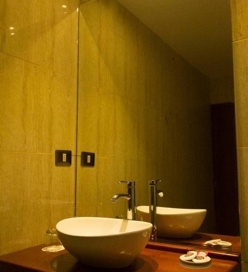 Small Hotel Goblin´s House