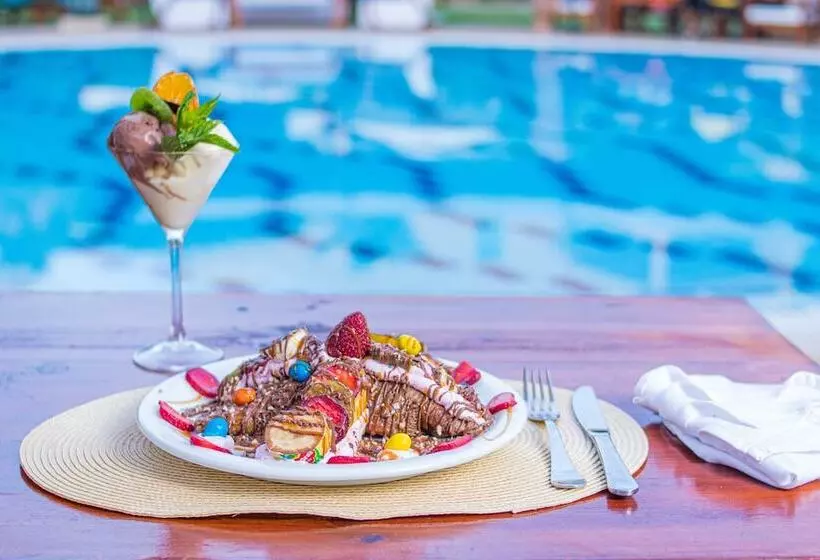 Suites Hôtel Les Charmilles & Spa