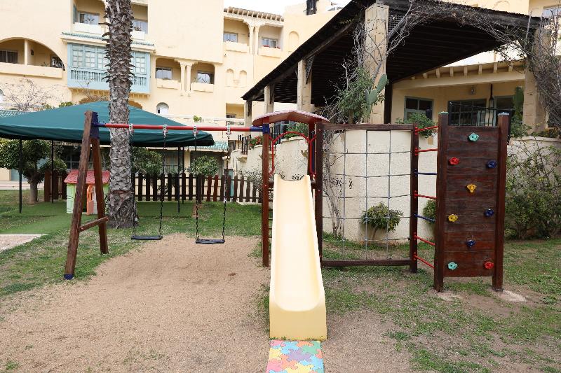 Suites Hôtel Les Charmilles & Spa