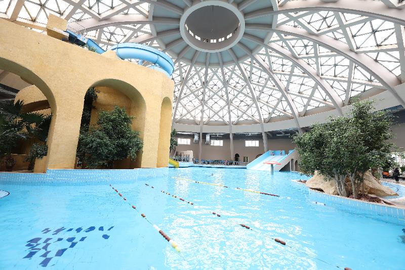 Suites Hôtel Les Charmilles & Spa