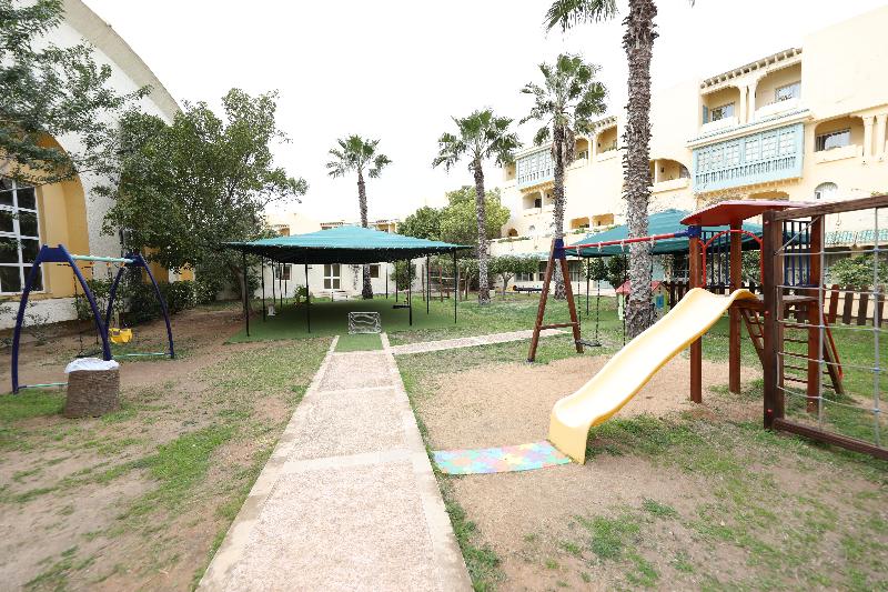 Suites Hôtel Les Charmilles & Spa