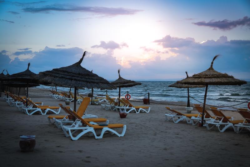 Suites Hôtel Les Charmilles & Spa