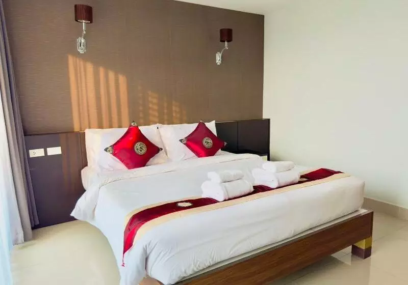 Baan Bangsere Resotel