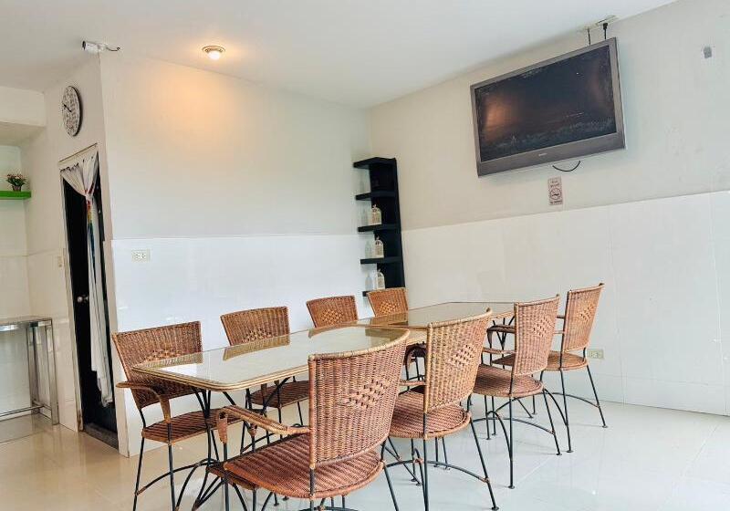 Baan Bangsere Resotel