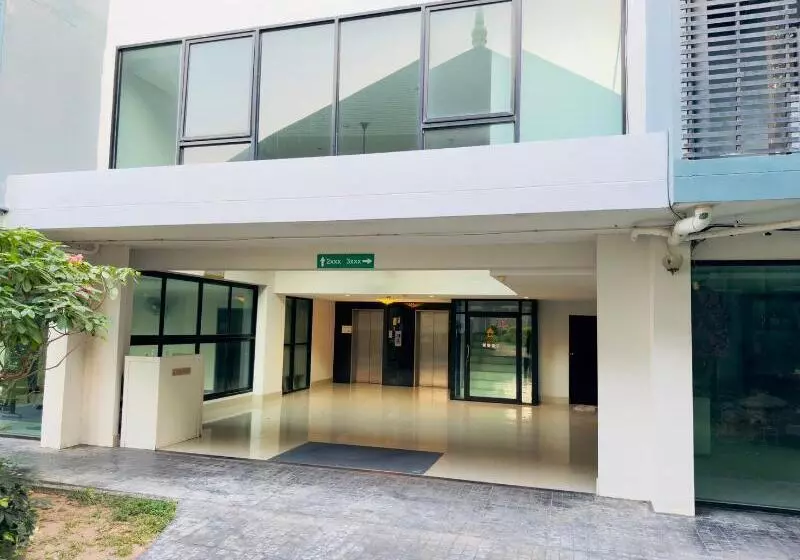 Baan Bangsere Resotel