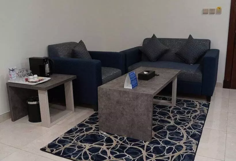 Hotelli Mabeet Al Khobar Served Apartment