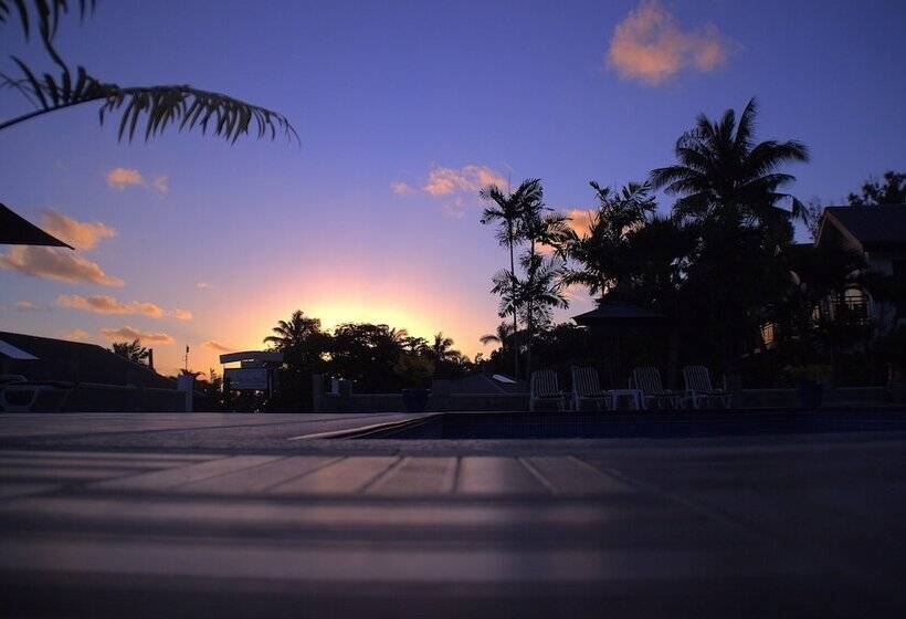 The Crow S Nest Resort