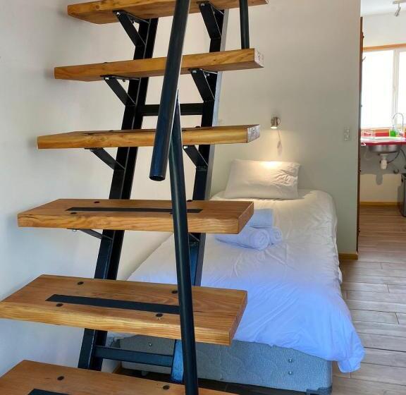 French Andes Apart Hostel