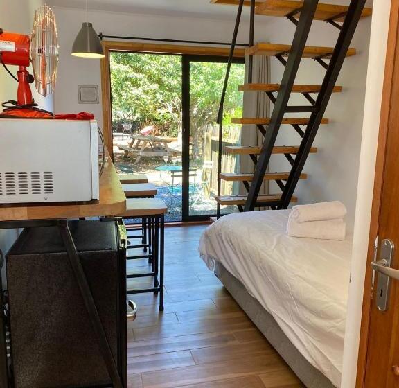 French Andes Apart Hostel