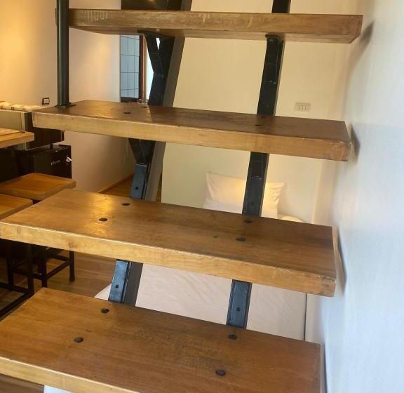 French Andes Apart Hostel