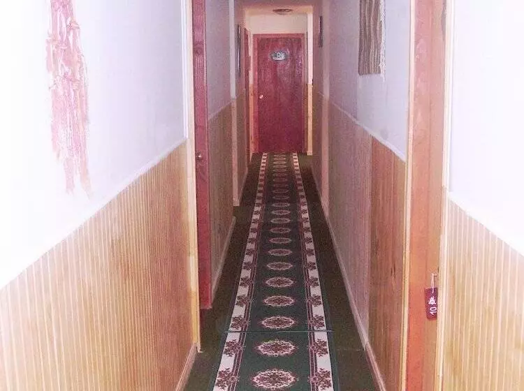 Hostal Chancerel
