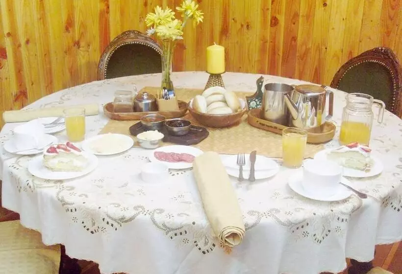 Hostal Chancerel