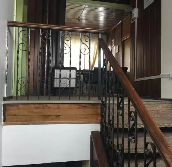 Hostal Majo