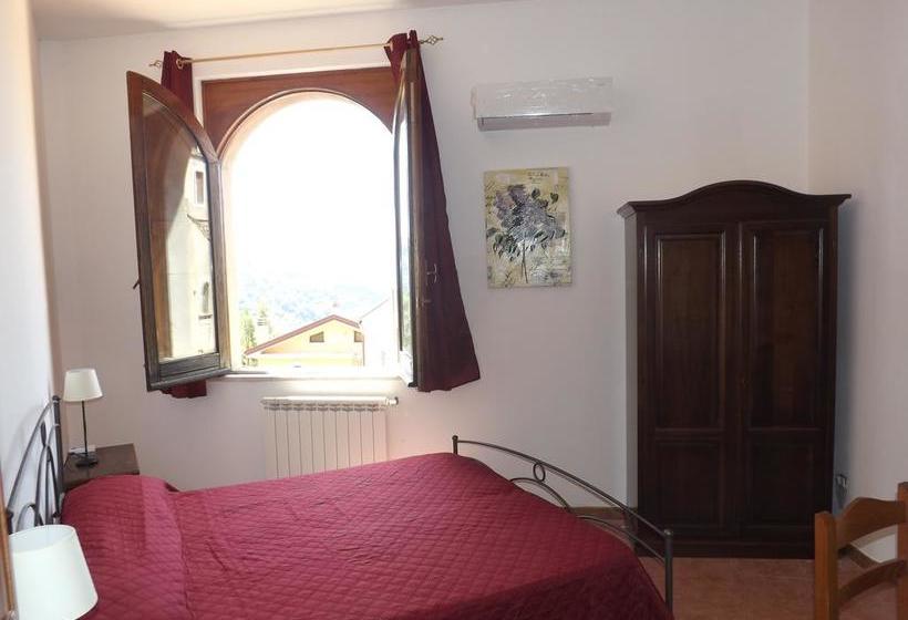 فندق Albergo Diffuso Borgo Gallodoro