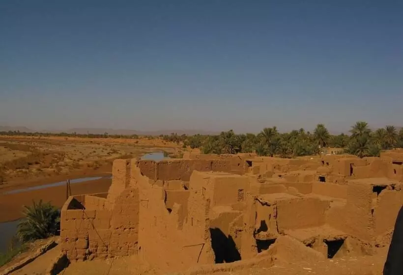 ホテル Auberge Toda Kasbah Tinfou