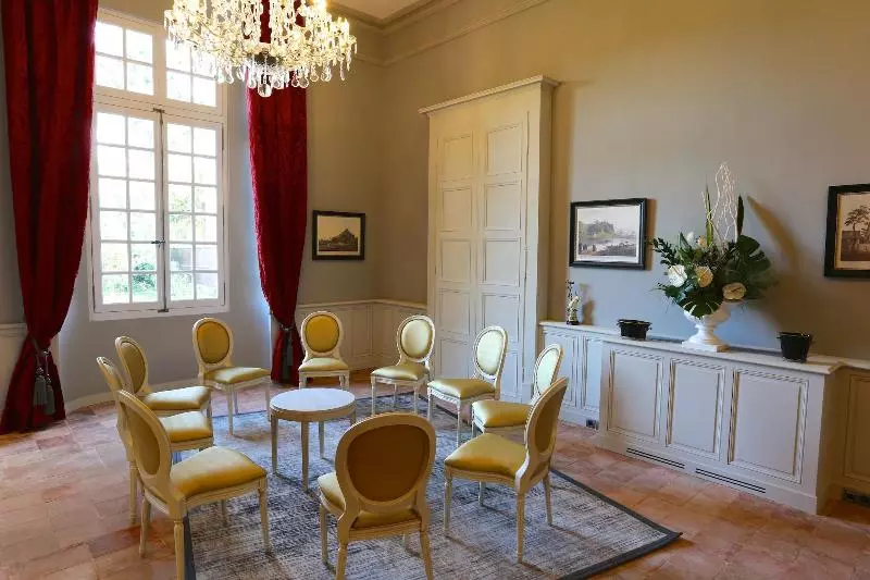 ホテル Chateau De Drudas