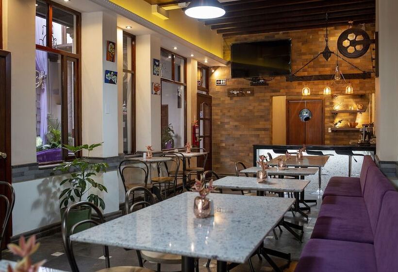 בית מלון כפרי Colonial San Agustin