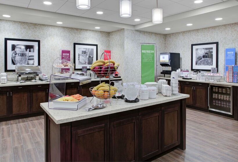 ホテル Hampton Inn And Suites Manchester