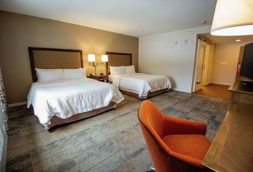 ホテル Hampton Inn And Suites Manchester