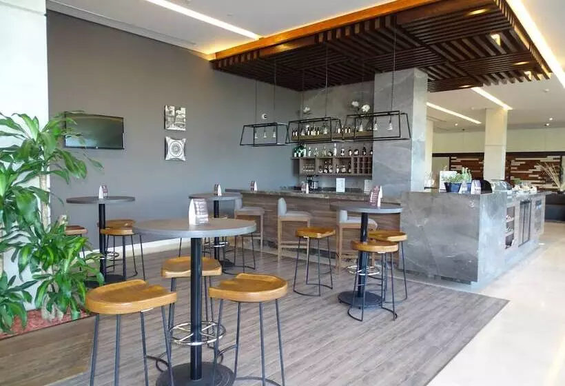 Hotelli Hampton Inn Celaya Mexico