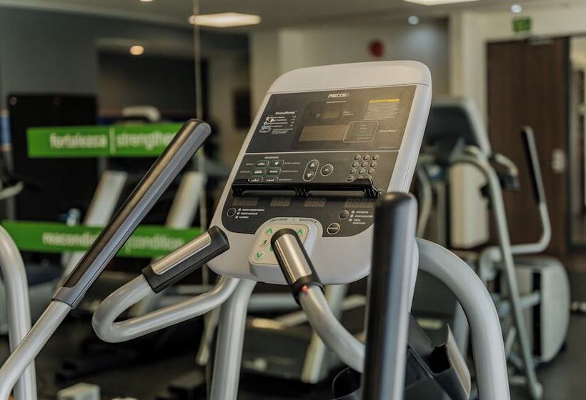 هتل Hampton Inn Celaya Mexico