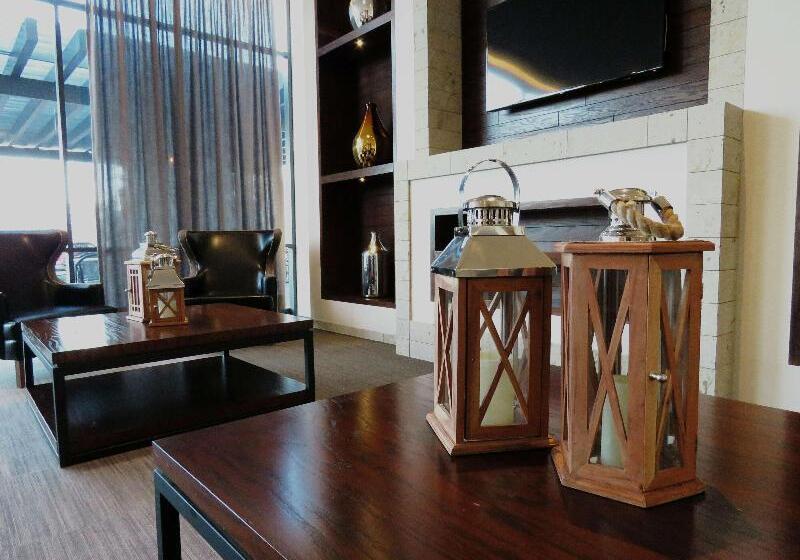 هتل Hampton Inn Celaya Mexico