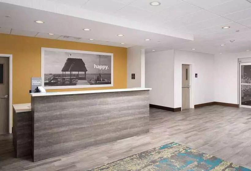 هتل Hampton Inn Miami   Airport East, Fl