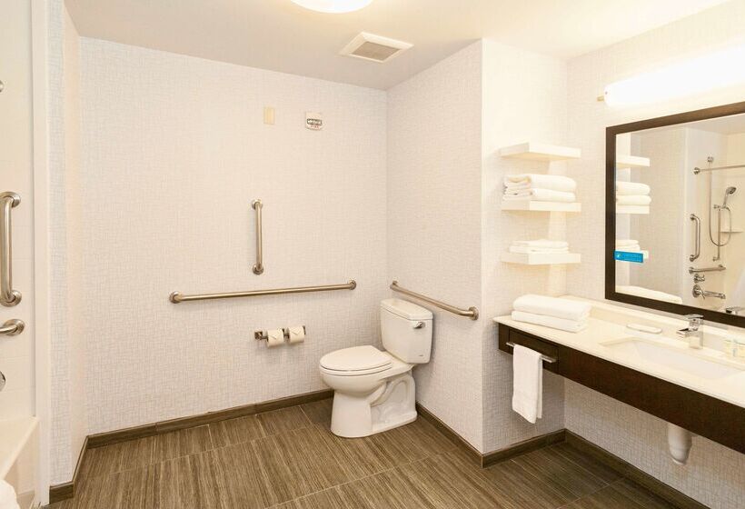 فندق Hampton Inn & Suites Duluth North / Mall Area