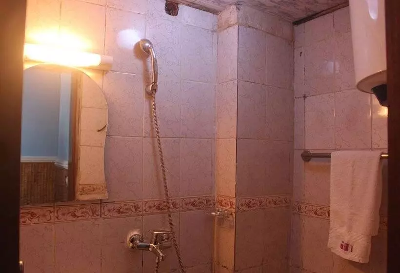 هتل Liza Hôtel