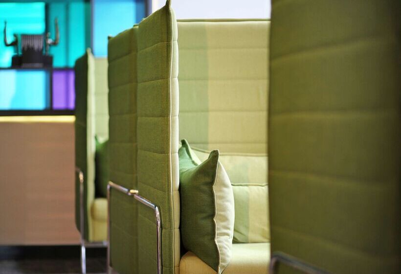 هتل Park Inn By Radisson Izmir