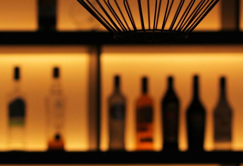 هتل Park Inn By Radisson Izmir