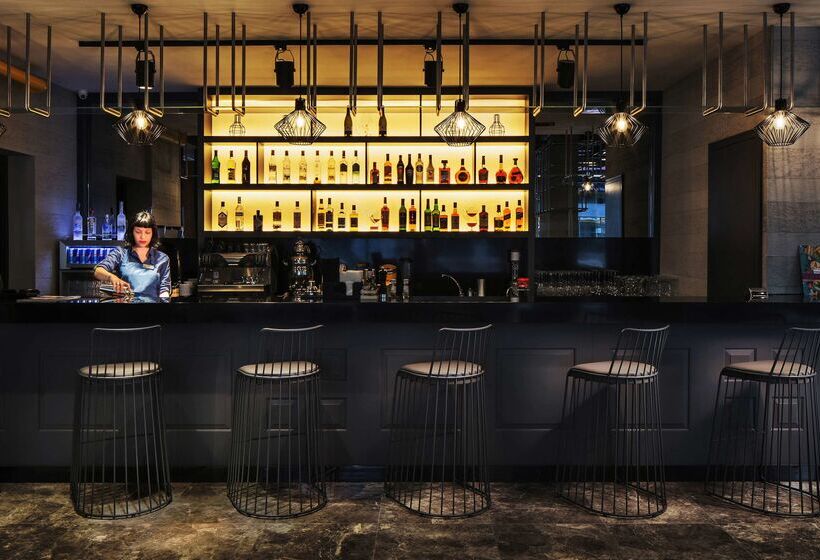 هتل Park Inn By Radisson Izmir