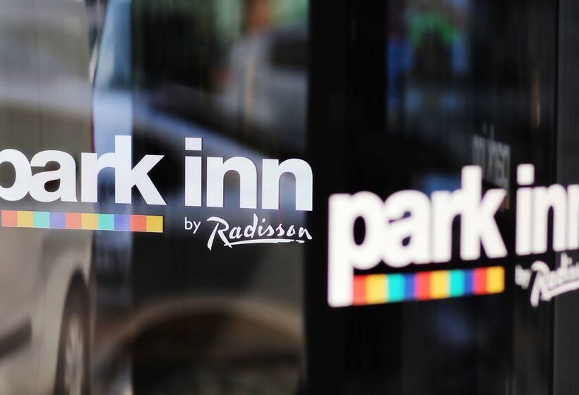 هتل Park Inn By Radisson Izmir