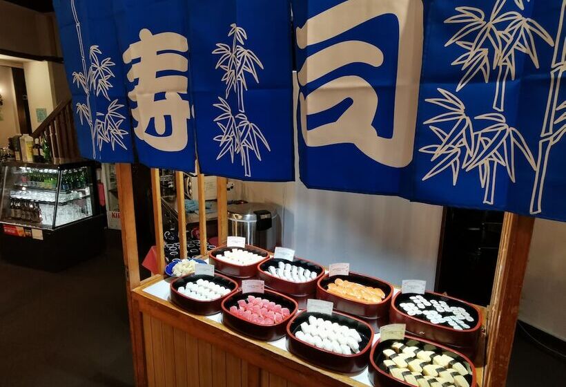 בית מלון כפרי Tateyama Resort