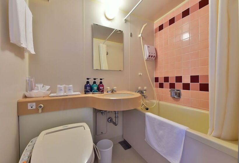 בית מלון כפרי Tateyama Resort