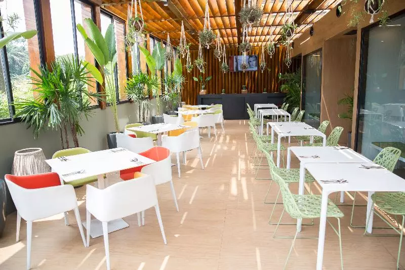 Seen Hotel Abidjan Plateau