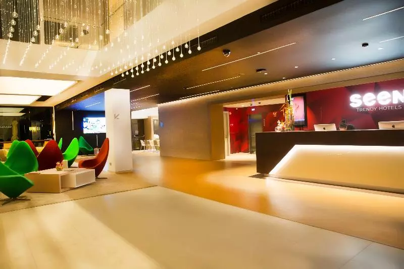 Seen Hotel Abidjan Plateau