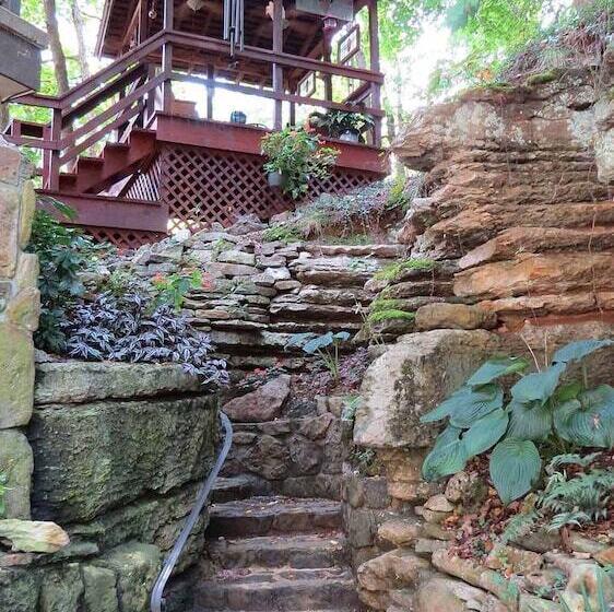 مبيت وإفطار Benton Place Inn