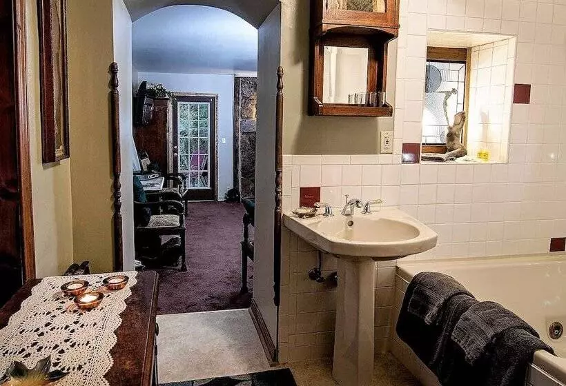 Aamiaismajoitus (B&B) Benton Place Inn