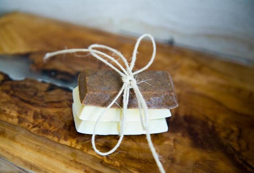 مبيت وإفطار Tabano Ristorante Casolare