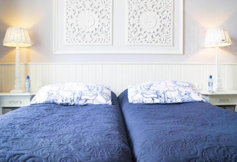 Vondelpark House B&b