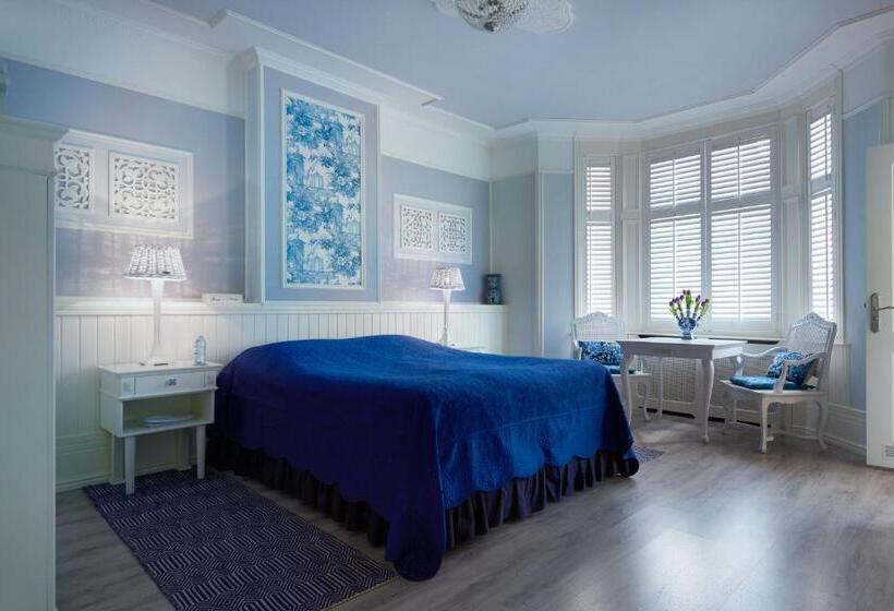 Vondelpark House B&b