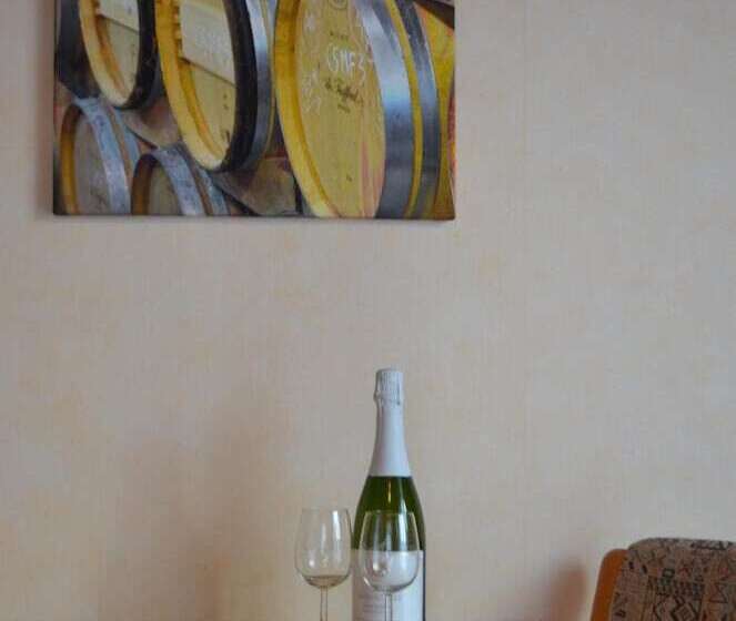 مبيت وإفطار Weingut H. Gindorf