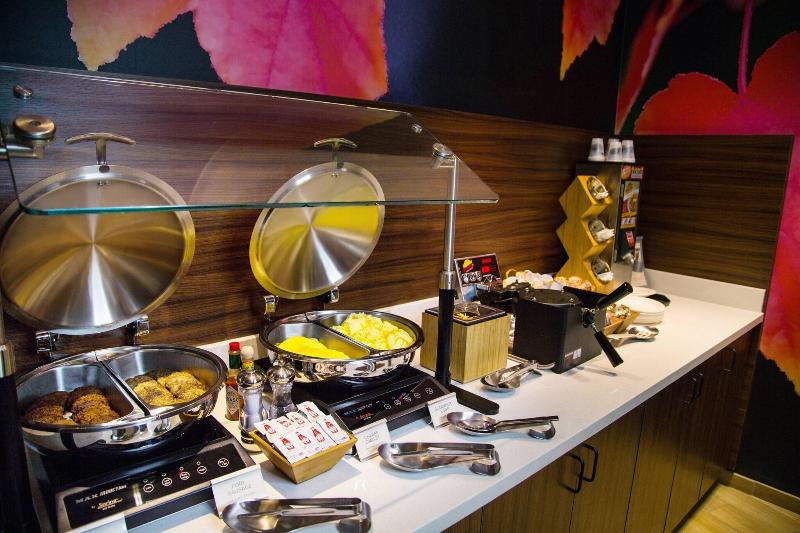 هتل Fairfield Inn & Suites By Marriott Pocatello