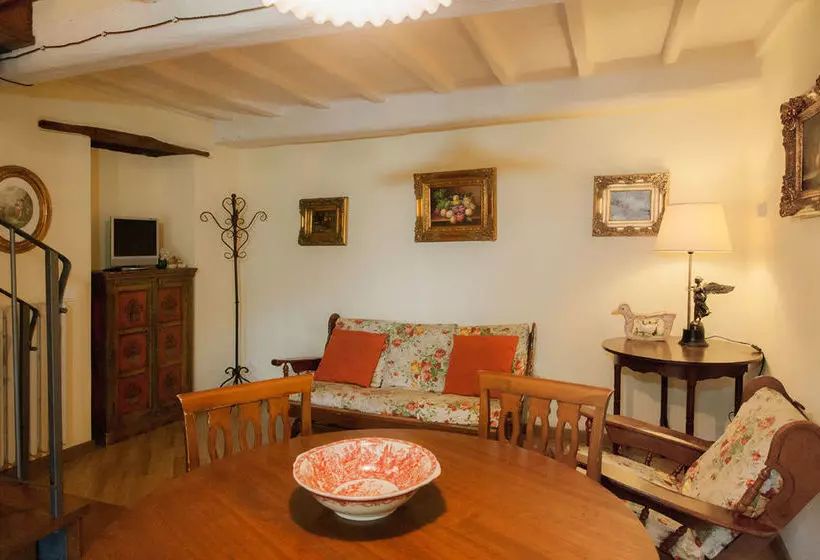 هتل Fattoria La Torre