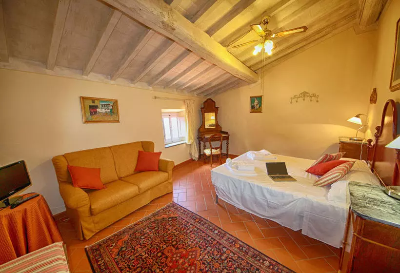 هتل Fattoria La Torre