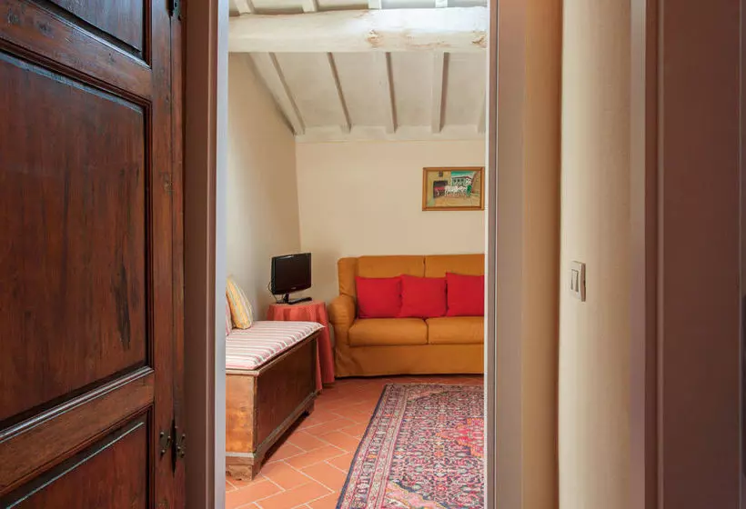 هتل Fattoria La Torre